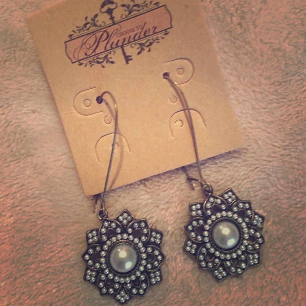 Set of dangle earrings from Plunder Jewelry- NWT!!